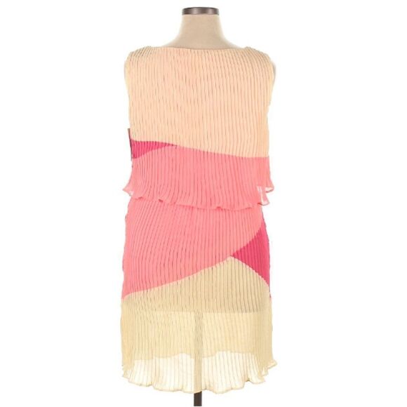 Signature by Sangria, pleated color block flutter dress in salmon, pink & cream - Picture 2 of 3